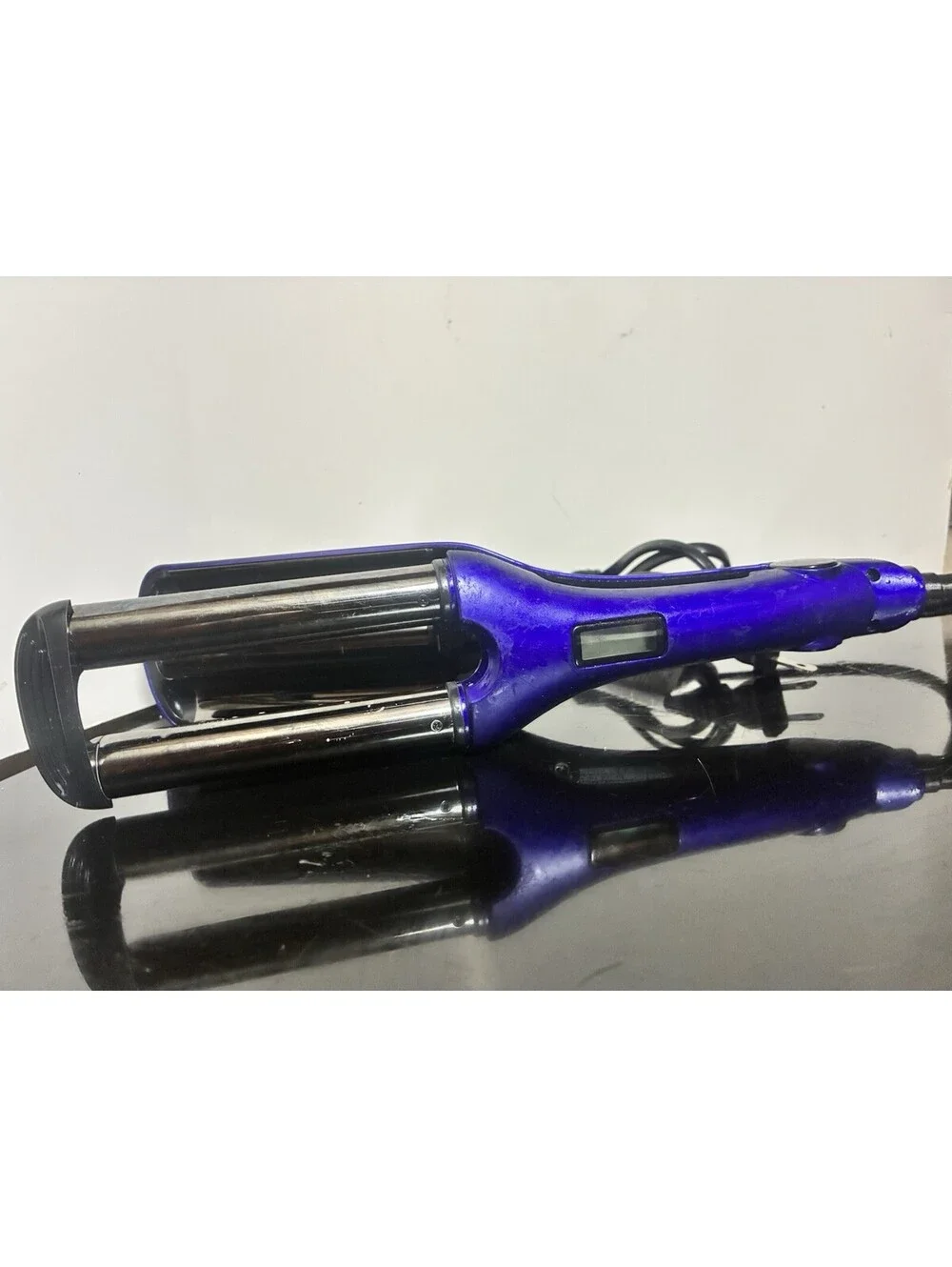 Titanium Deep Waver Iron, Ion Technology, Digital Heat Settings Auto Off Purple